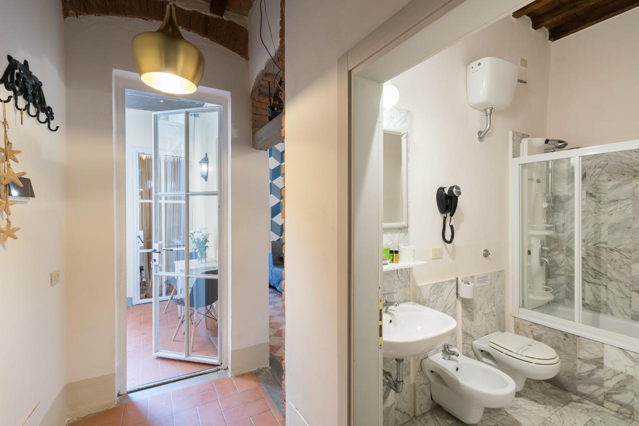 F6 - Santa Croce One Bedroom Flat For 2 Or 3 Guests Florence Exterior photo